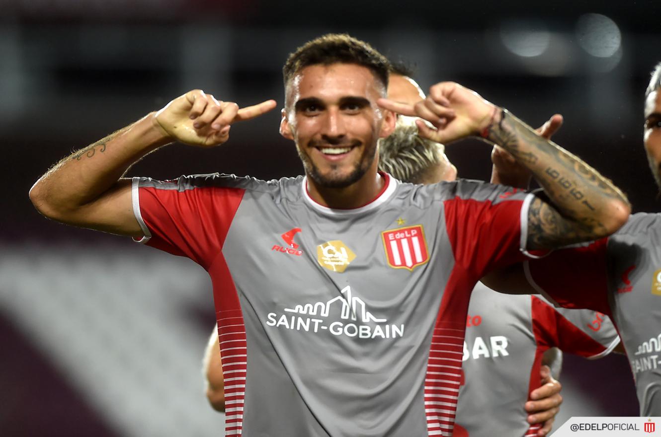 Goleada-Pincha-en-Copa-Argentina-vs-Argentino-de-Monte-Maiz.jpg Goleada-Pincha-en-Copa-Argentina-vs-Argentino-de-Monte-Maiz.jpg