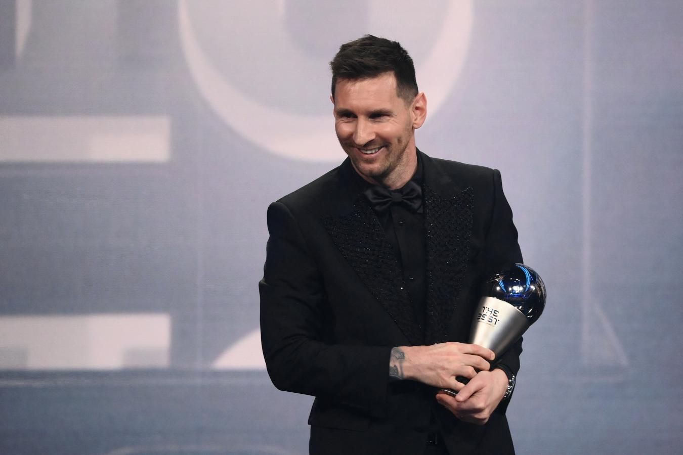 Messi-trofeo-best.jpg Messi-trofeo-best.jpg